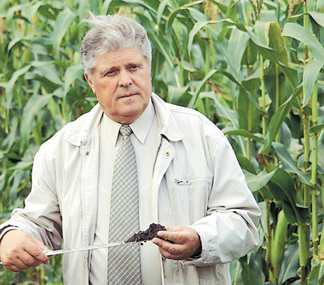 Герой України, Герой Соціалістичної Праці, засновник ПП &laquo;Агроекологія&raquo; Шишацького району Полтавської області Семен Антонець. Фото з сайту grinchenko-inform.kubg.edu.ua